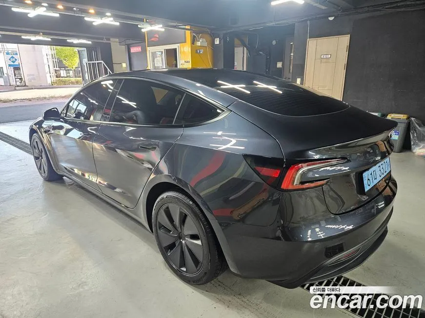 Tesla Model 3 2025 из KR, фото 6