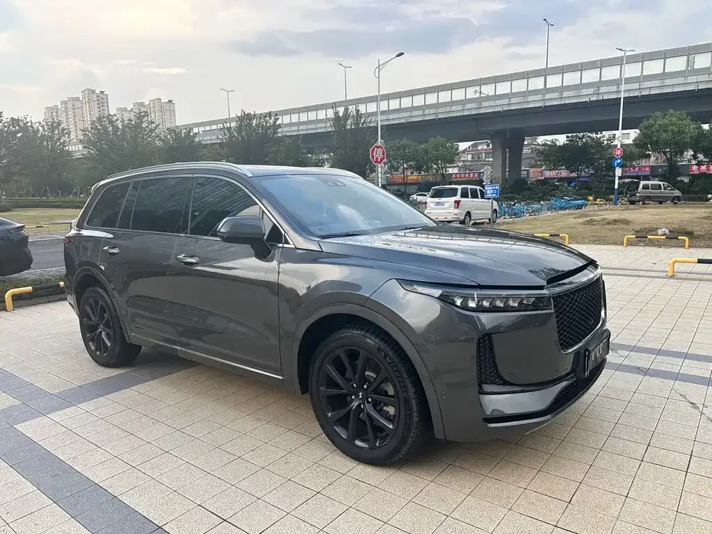 Li Auto ONE 2021 из CN, фото 2