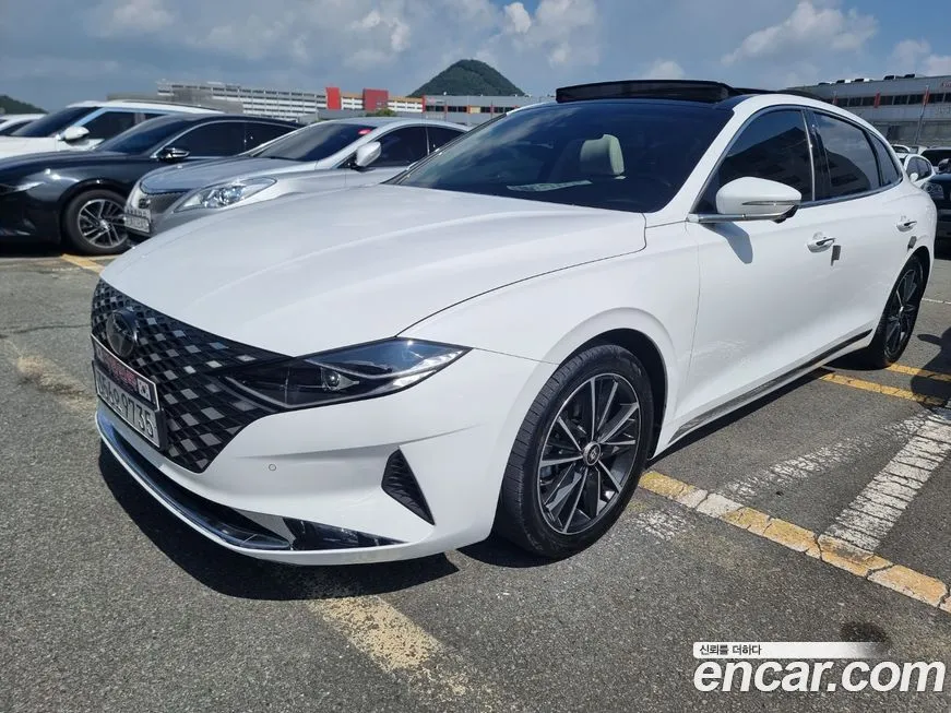 Hyundai Grandeur 2023 из KR, фото 2