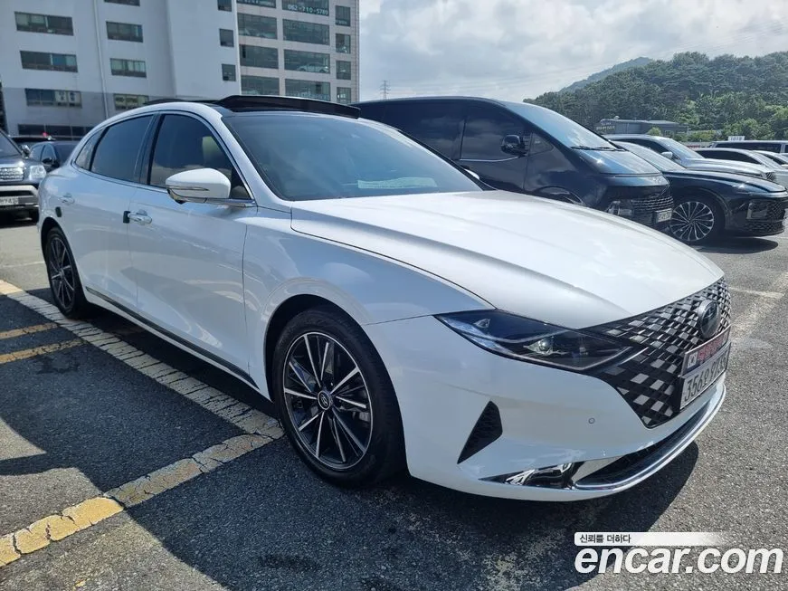 Hyundai Grandeur 2023 из KR, фото 3
