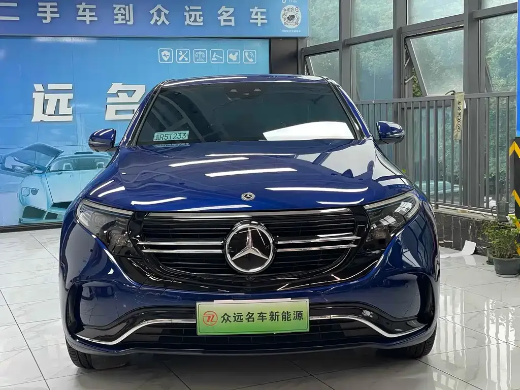 Mercedes-Benz EQC — фото 3