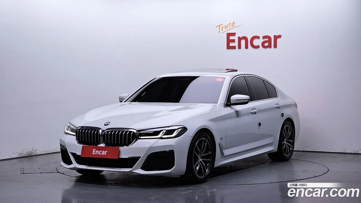 BMW 5-Series 2023 из KR, фото 1