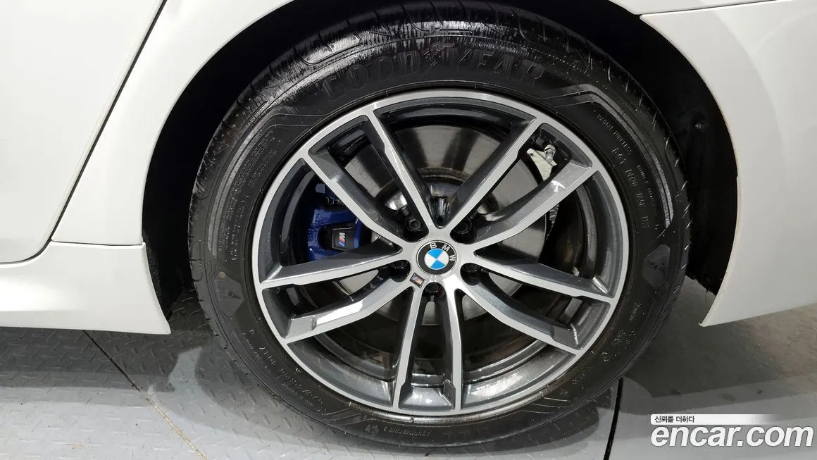 BMW 5-Series 2023 из KR, фото 5