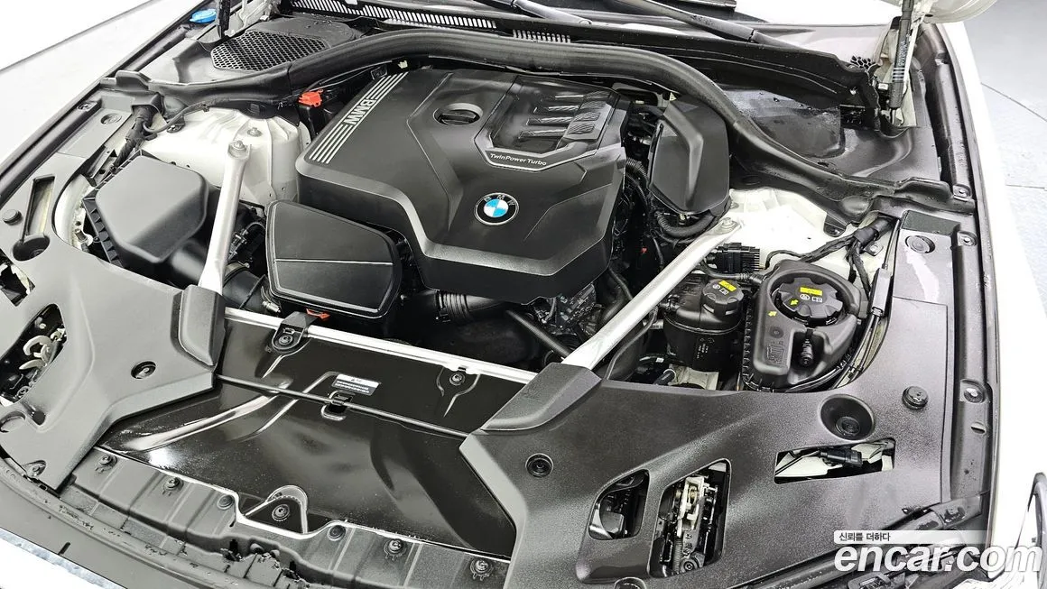 BMW 5-Series 2023 из KR, фото 6