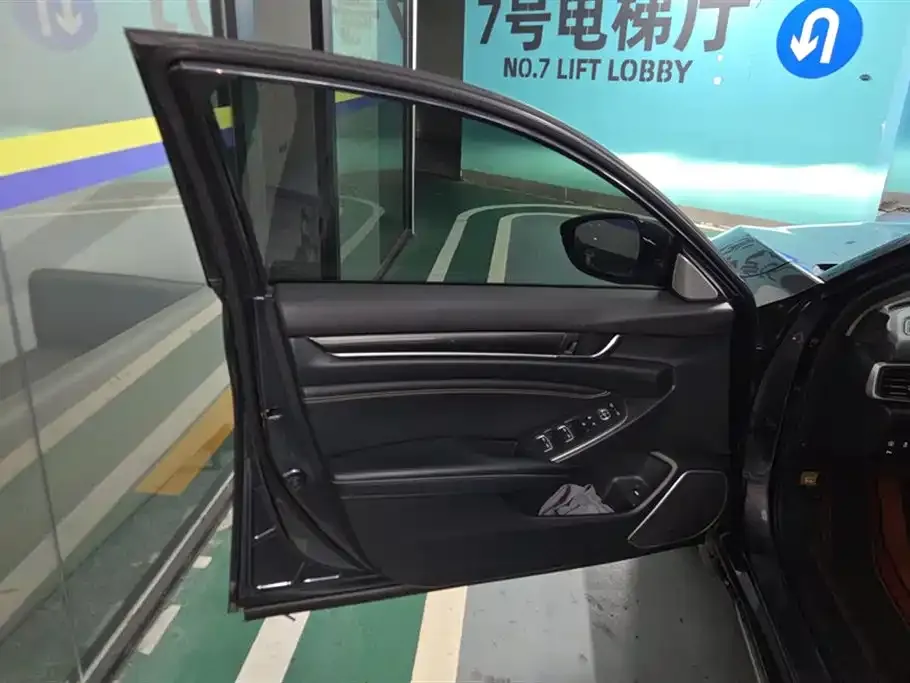Honda Accord 2022 из CN, фото 7