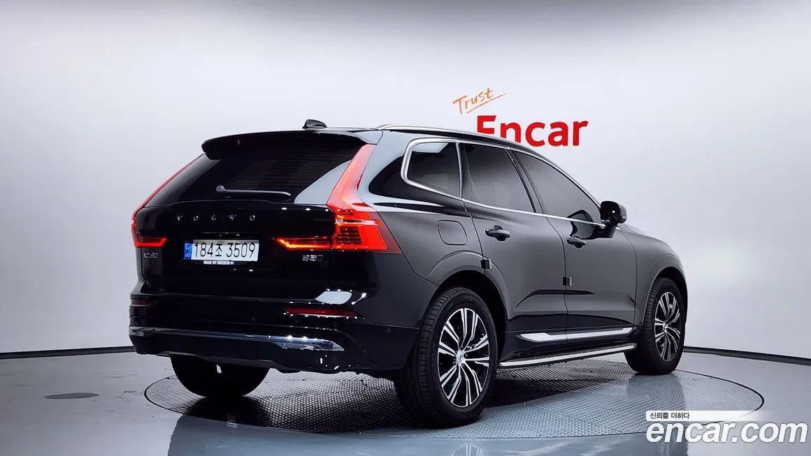 Volvo XC60 2022 из KR, фото 2