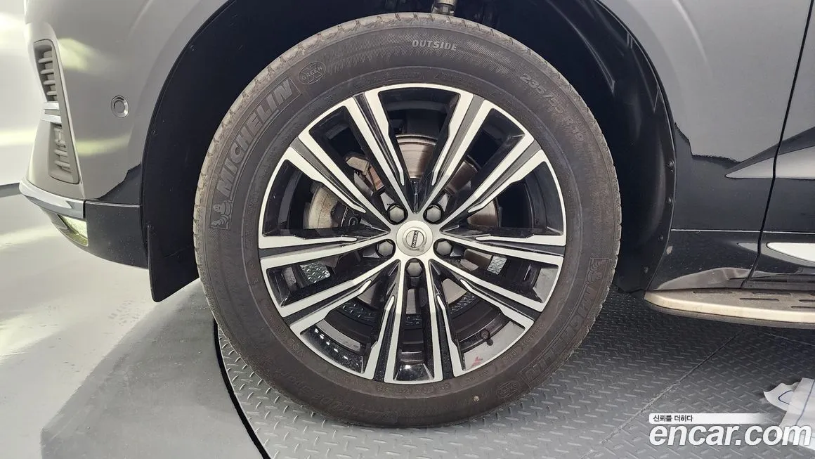 Volvo XC60 2022 из KR, фото 5
