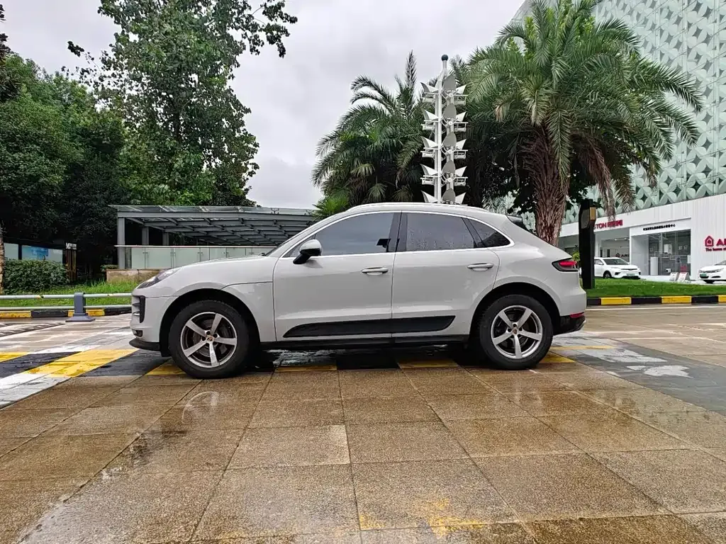 Porsche Macan 2021 из CN, фото 7