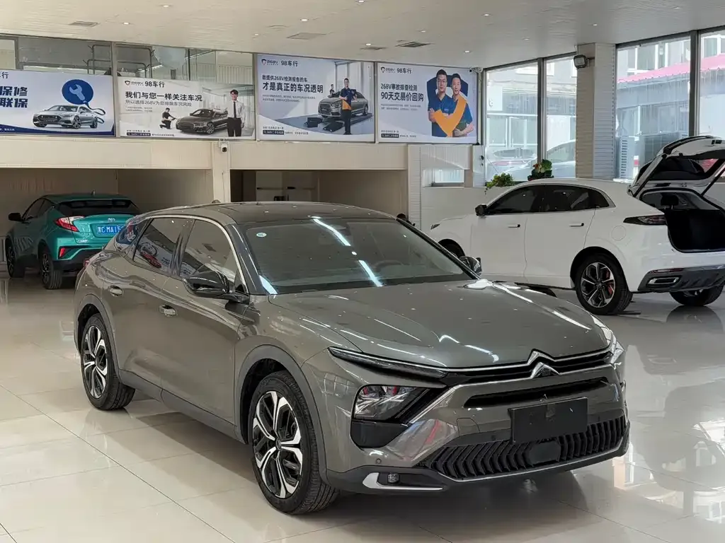 Citroen C5 X 2022 из CN, фото 2