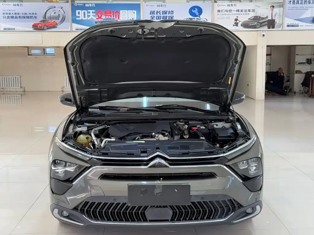 Citroen C5 X 2022 из CN, фото 6