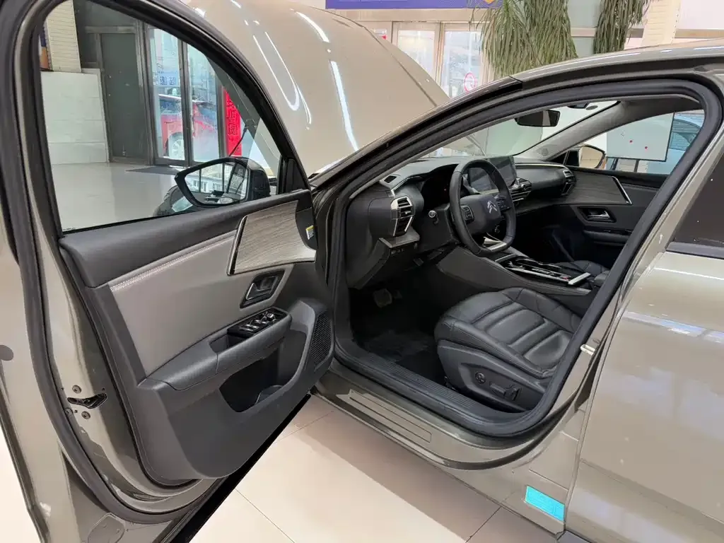 Citroen C5 X 2022 из CN, фото 7