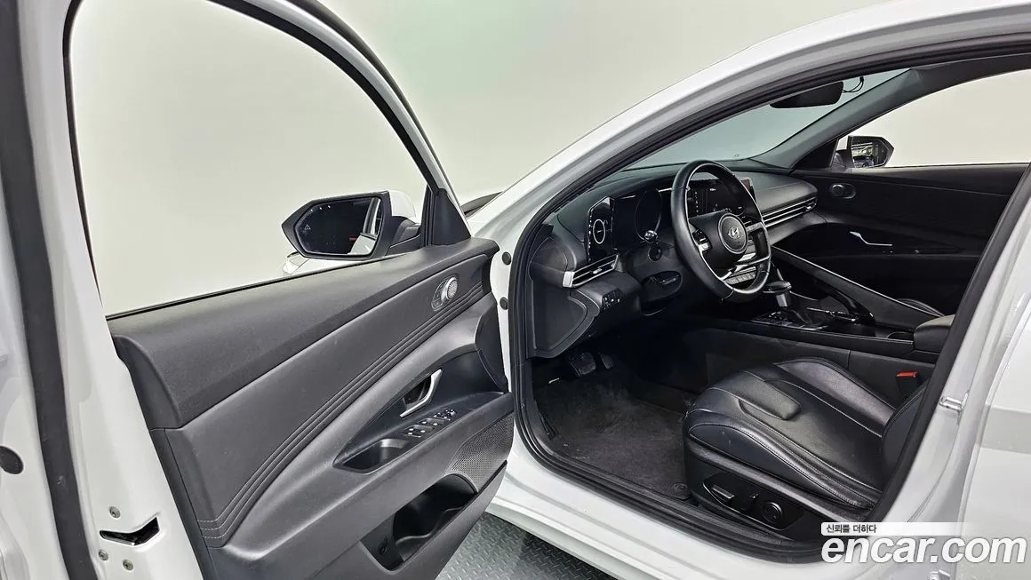 Hyundai AVANTE 2023 из KR, фото 10