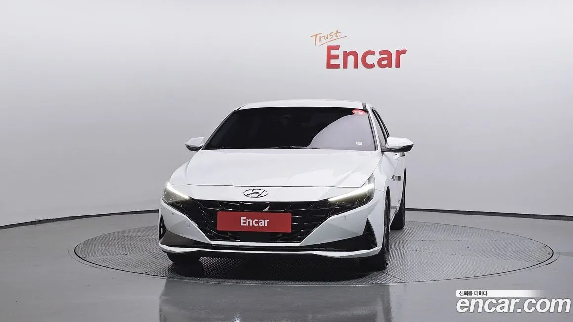 Hyundai AVANTE 2023 из KR, фото 3