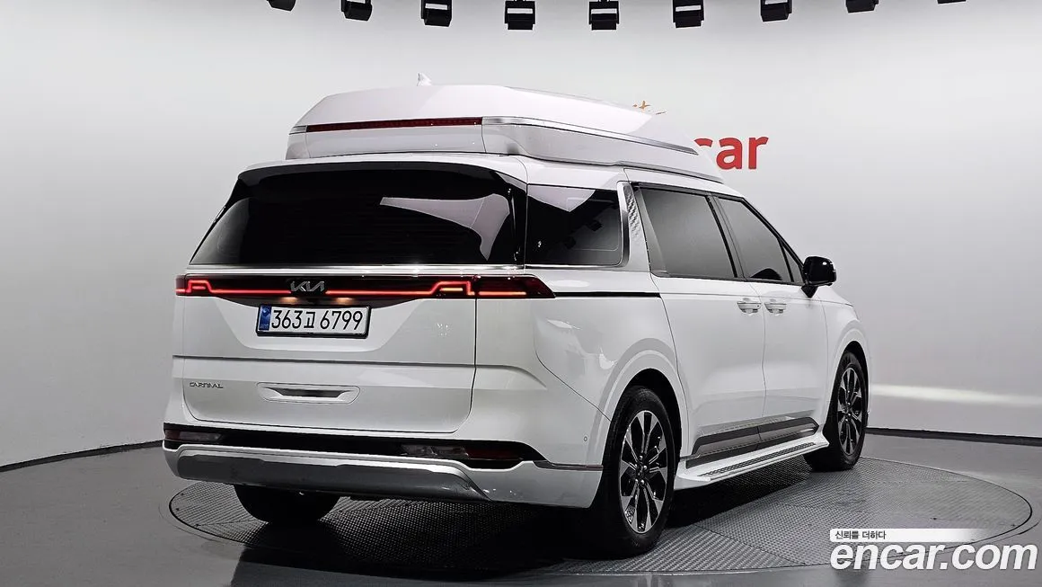 Kia Carnival 2023 из KR, фото 2