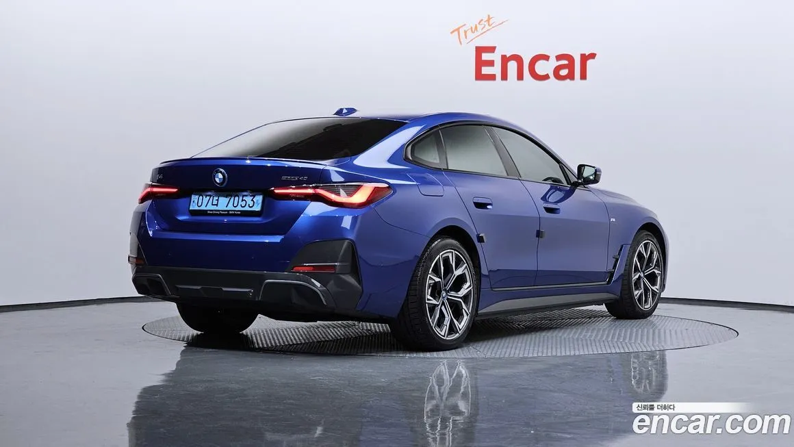 BMW i4 2024 из KR, фото 2