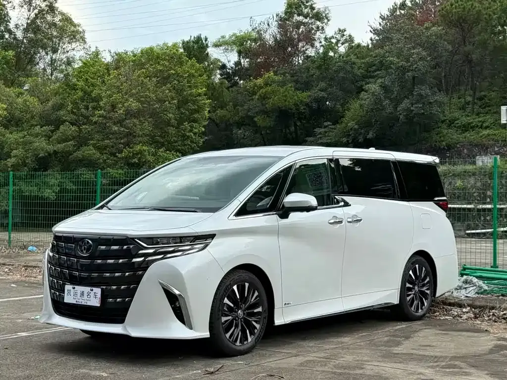 Toyota Alphard 2025 из CN, фото 3