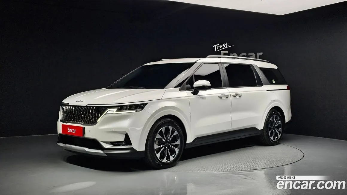 Kia Carnival 2023 из KR, фото 1