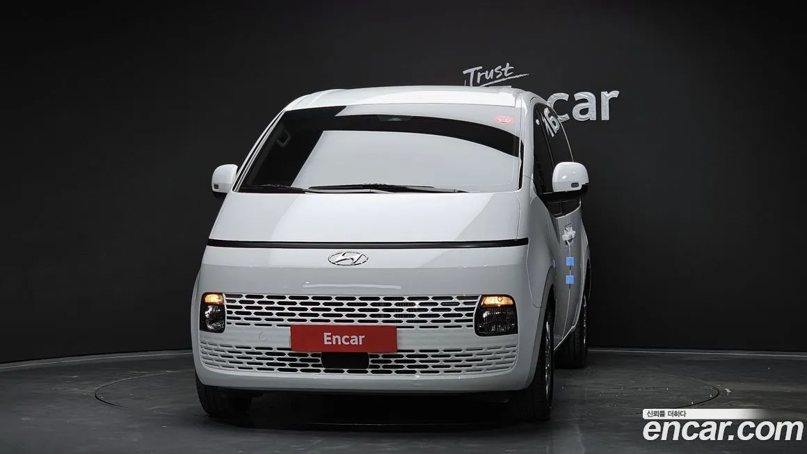 Hyundai Staria 2024 из KR, фото 3