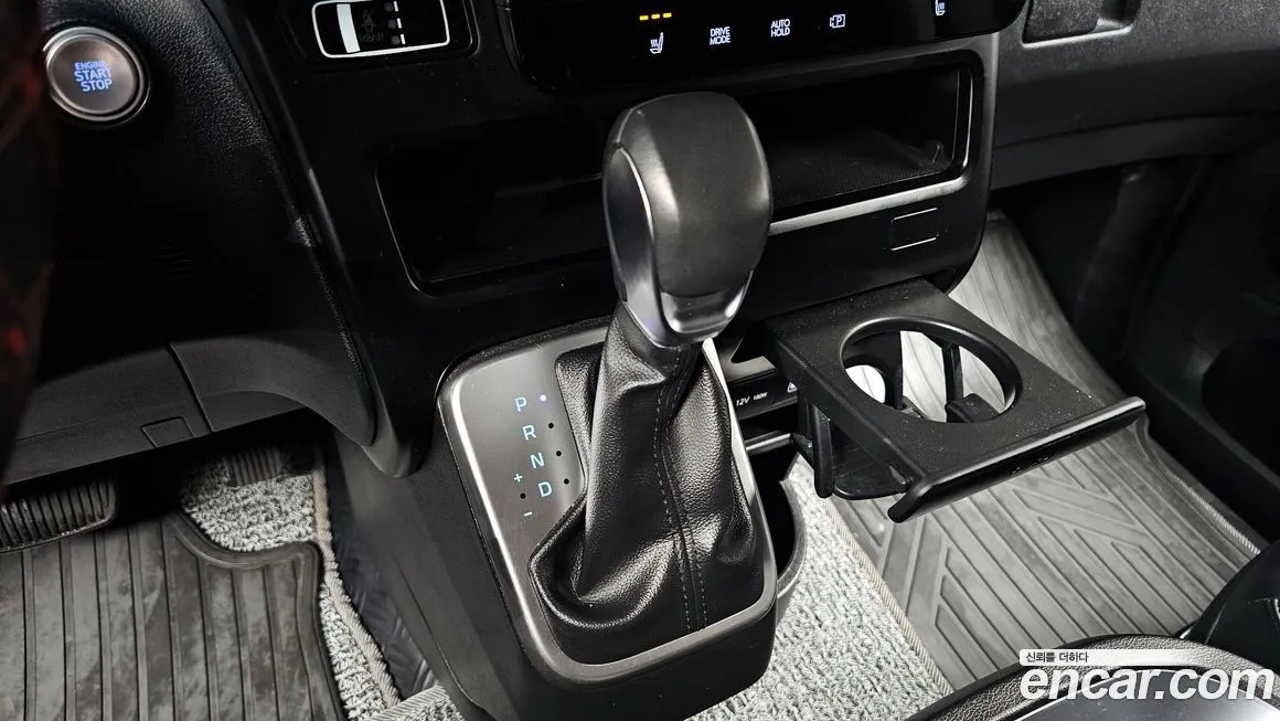 Hyundai Staria 2024 из KR, фото 9