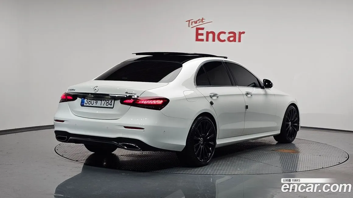 Mercedes-Benz E-Class 2021 из KR, фото 2