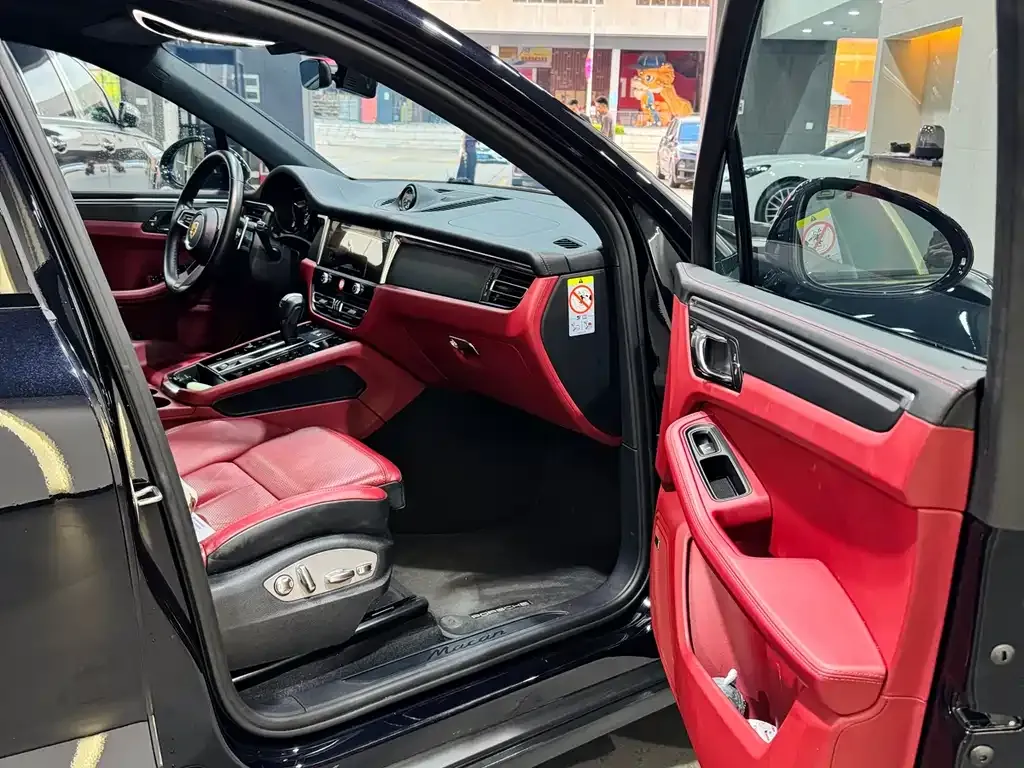 Porsche Macan 2023 из CN, фото 10