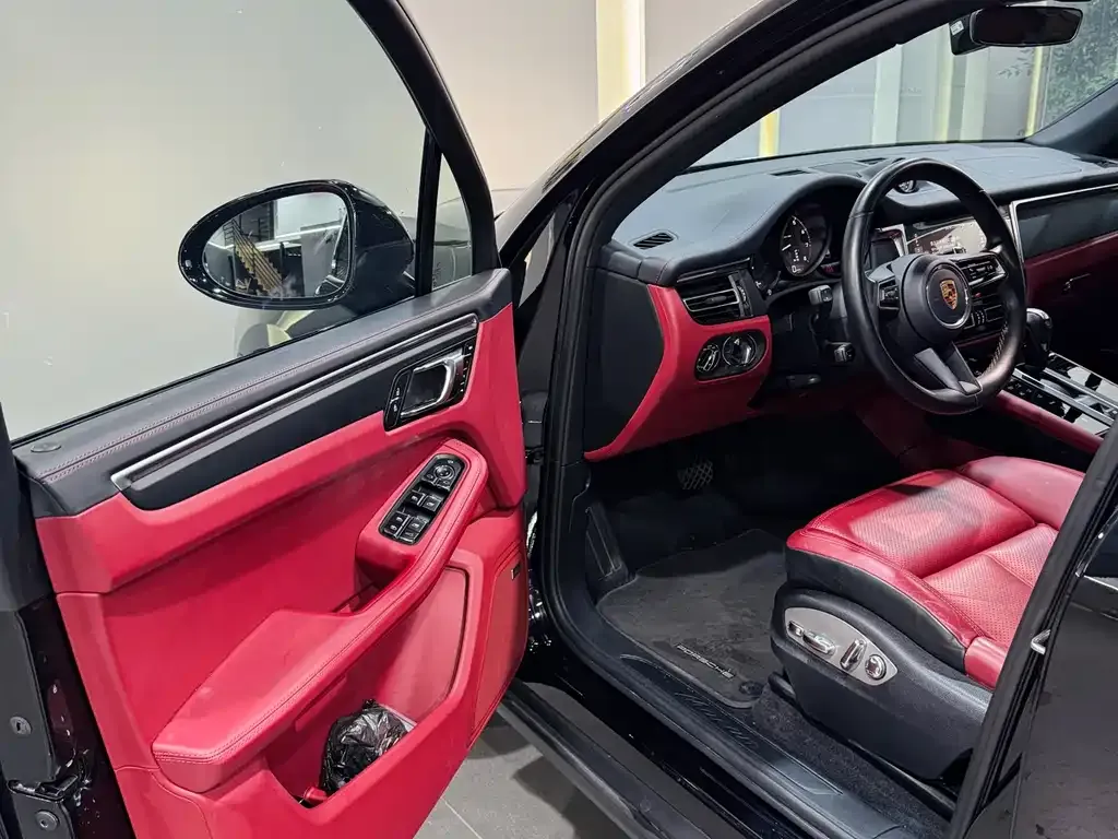 Porsche Macan 2023 из CN, фото 6