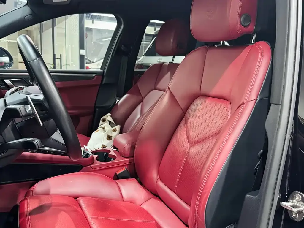 Porsche Macan 2023 из CN, фото 9