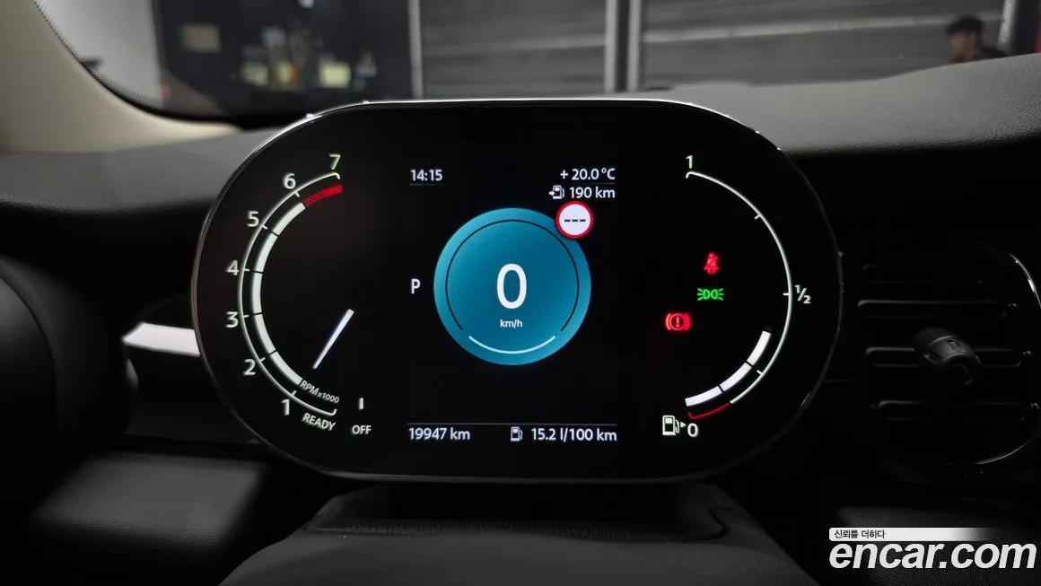 Mini Cooper 2024 из KR, фото 8