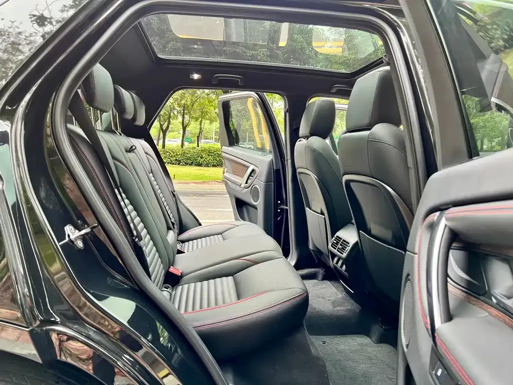 Land Rover Discovery Sport 2022 из CN, фото 8