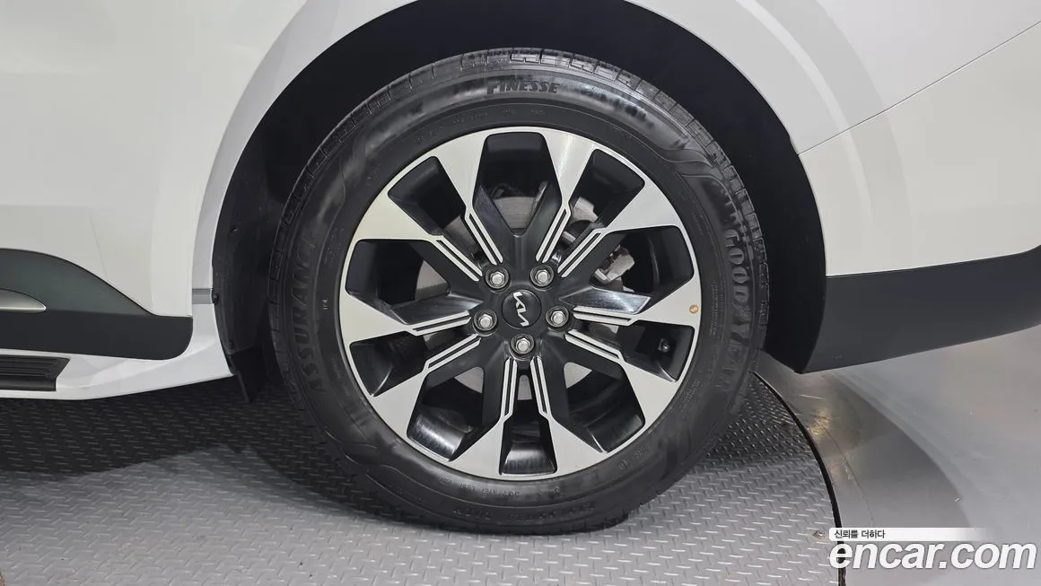 Kia Carnival 2022 из KR, фото 5