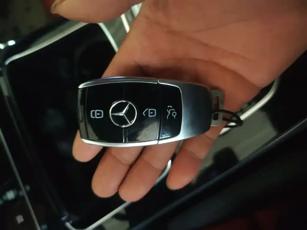 Mercedes-Benz E-Class (Import) 2023 из CN, фото 9