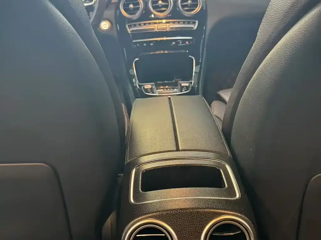 Mercedes-Benz GLC 2021 из CN, фото 10