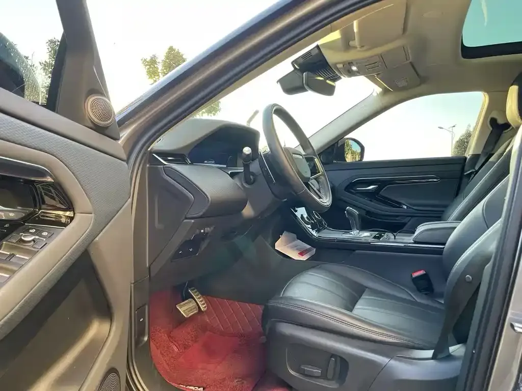 Land Rover Evoque 2022 из CN, фото 4