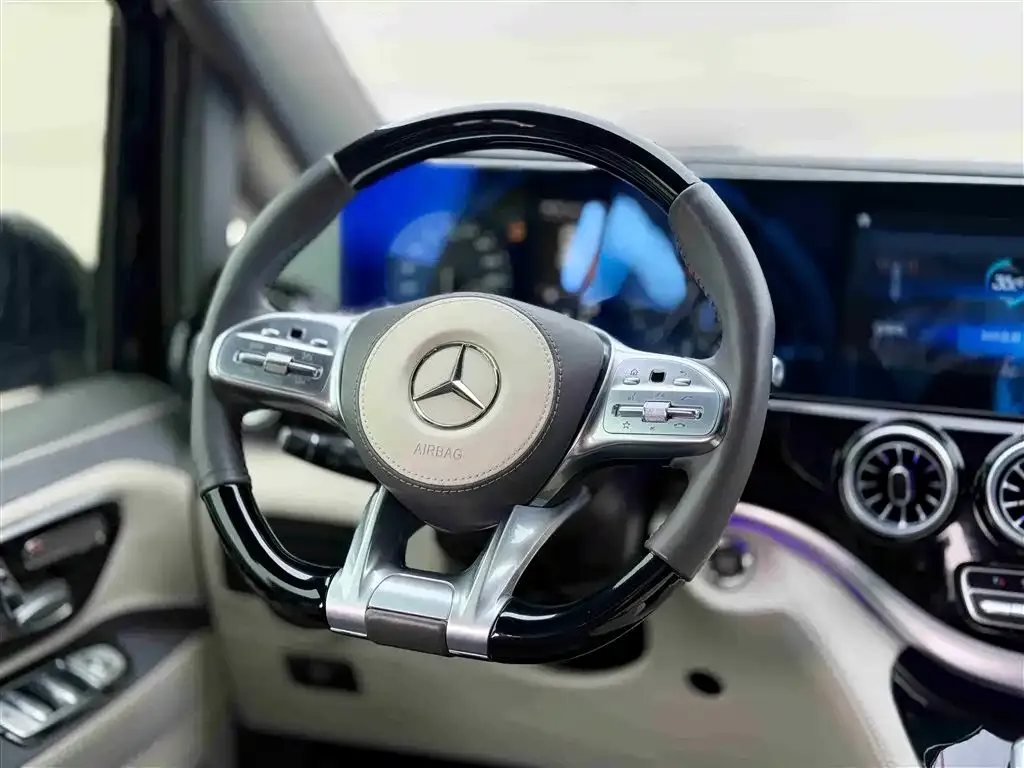 Mercedes-Benz Vito 2023 из CN, фото 7