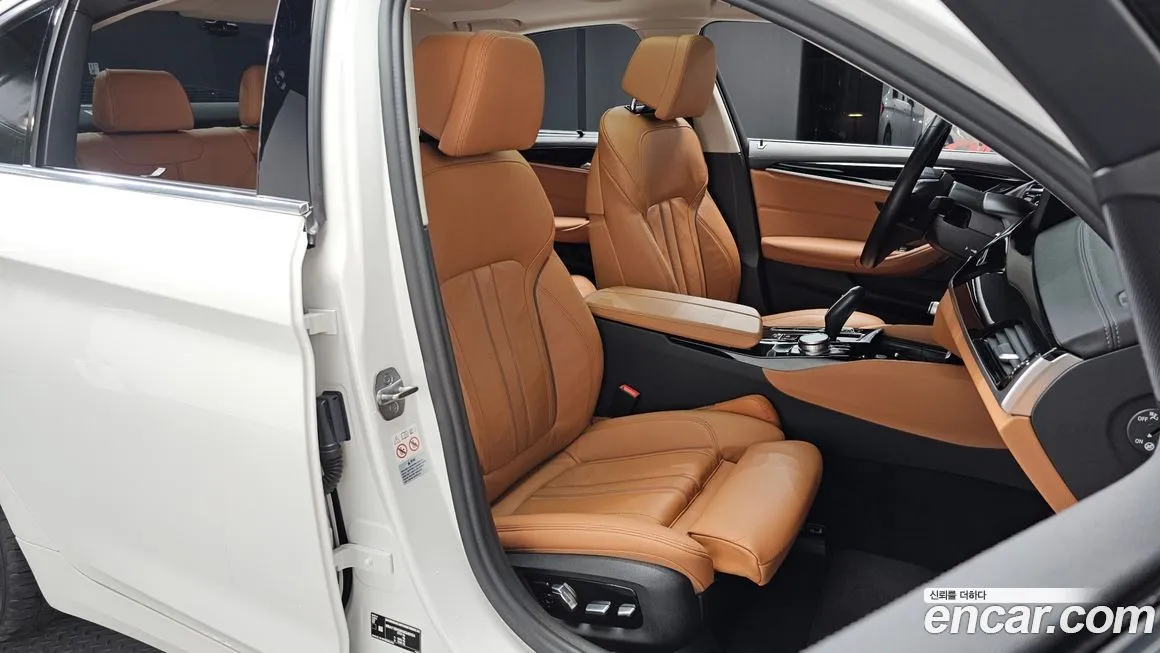 BMW 5-Series 2022 из KR, фото 10