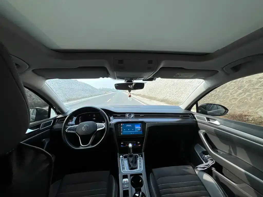 Volkswagen Magotan 2022 из CN, фото 7