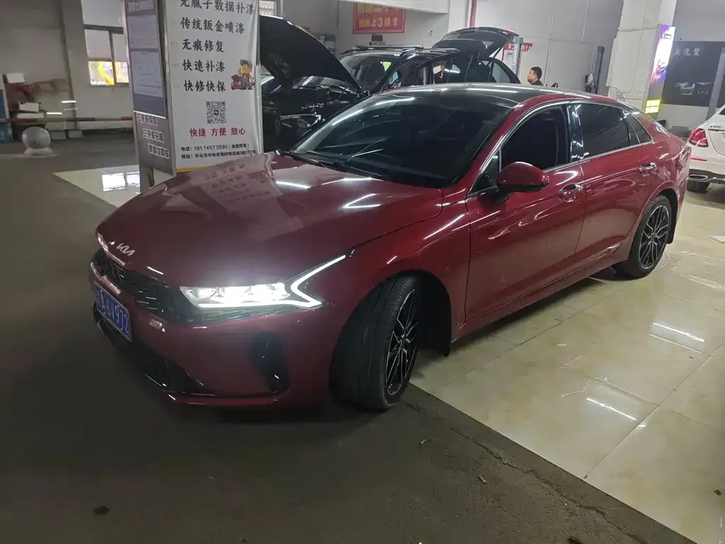 Kia K5 2022 из CN, фото 1