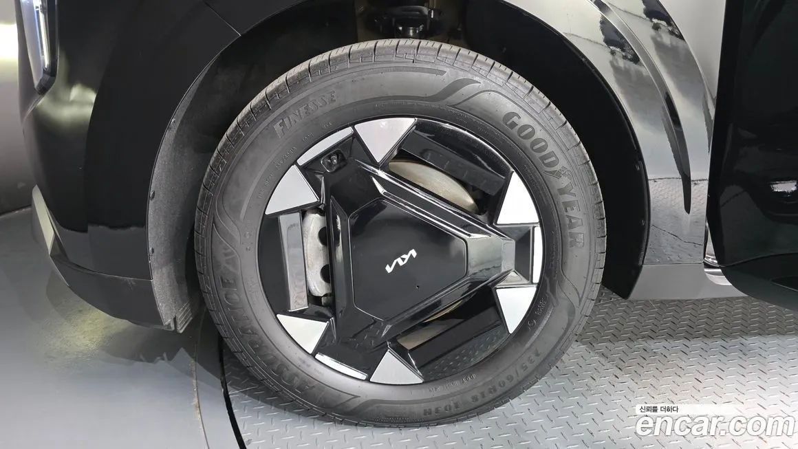 Kia Carnival 2025 из KR, фото 5