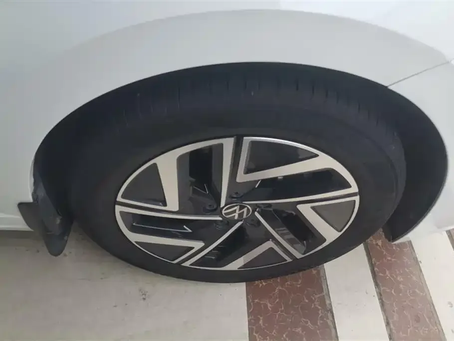 Volkswagen Sagitar 2023 из CN, фото 6