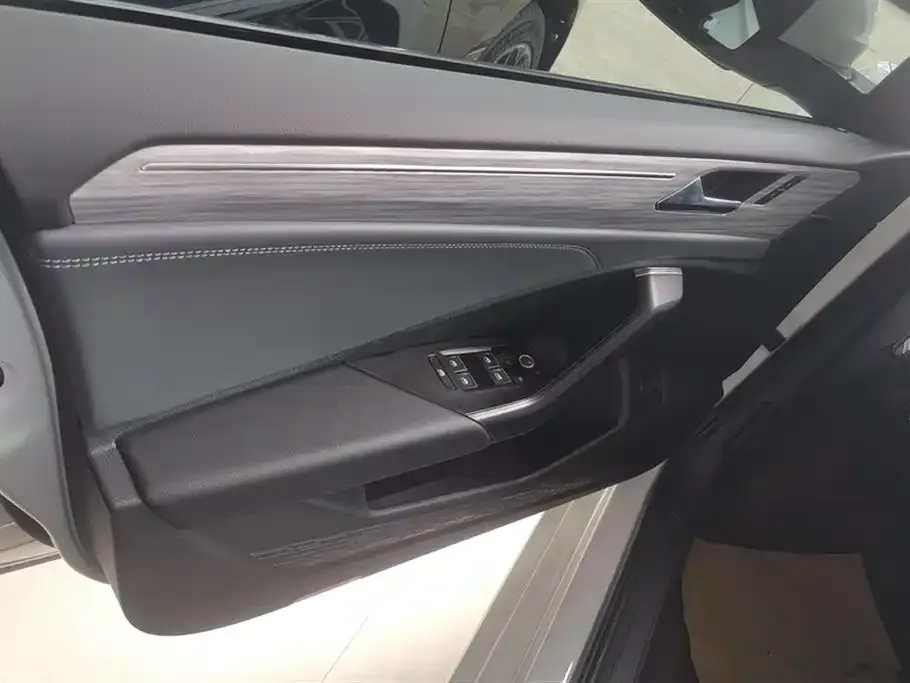 Volkswagen Sagitar 2023 из CN, фото 7
