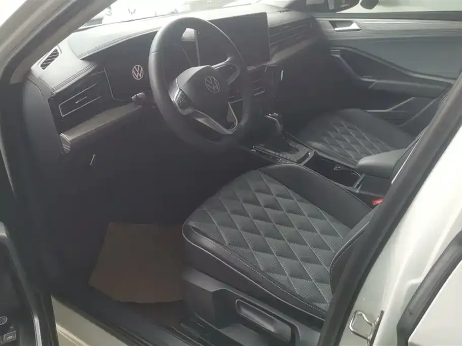 Volkswagen Sagitar 2023 из CN, фото 9
