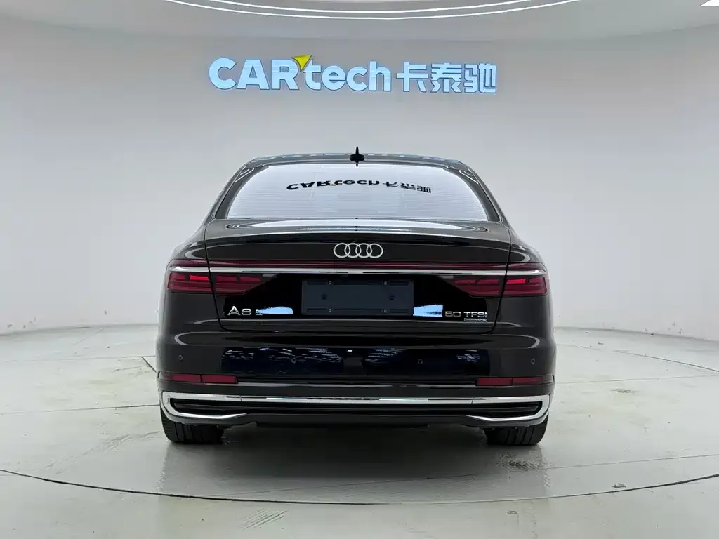Audi A8 2023 из CN, фото 5