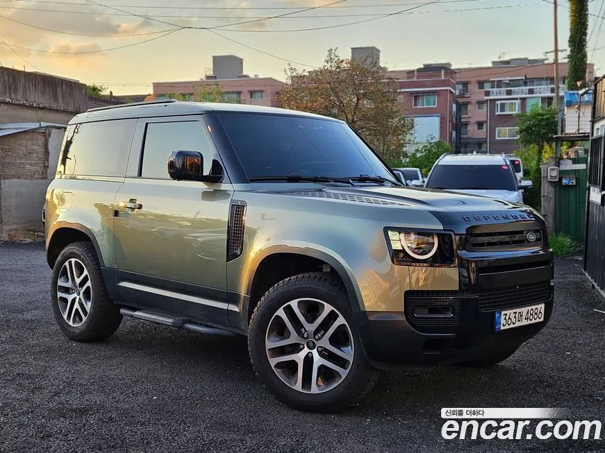 Land Rover Defender 2022 из KR, фото 1