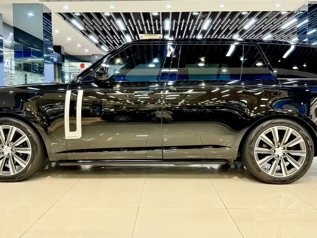 Land Rover Range Rover 2024 из CN, фото 3