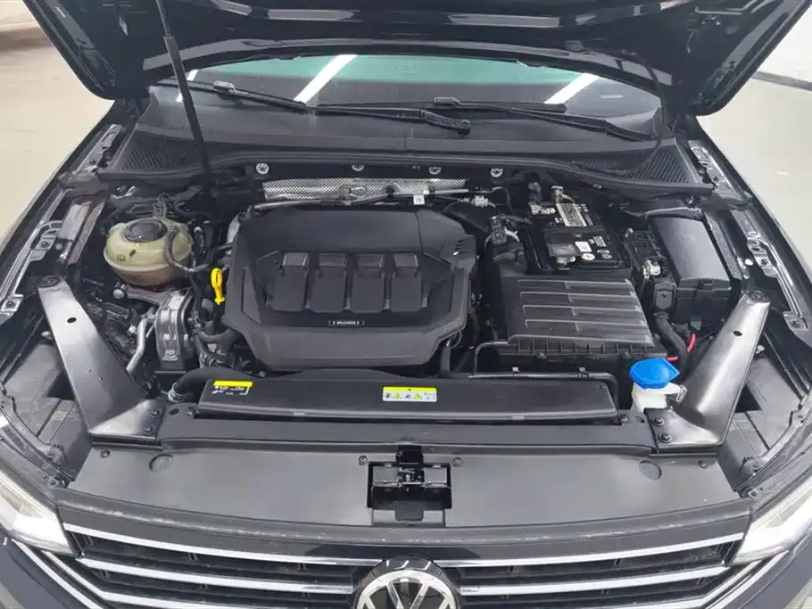 Volkswagen Magotan 2022 из CN, фото 10