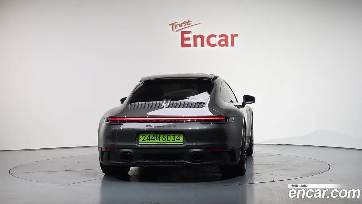 Porsche 911 2024 из KR, фото 4