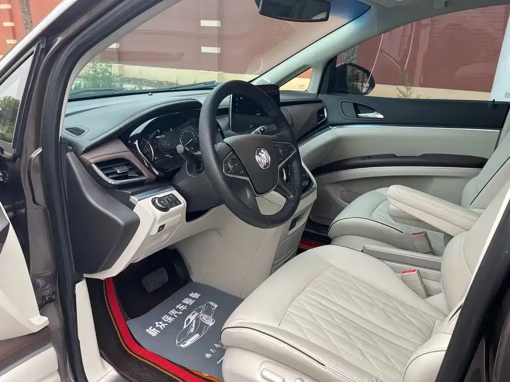 Buick GL8 2022 из CN, фото 9