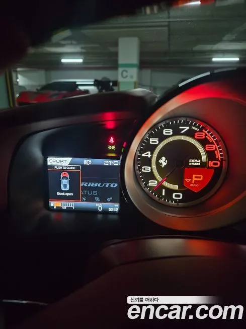 Ferrari F8 2022 из KR, фото 10