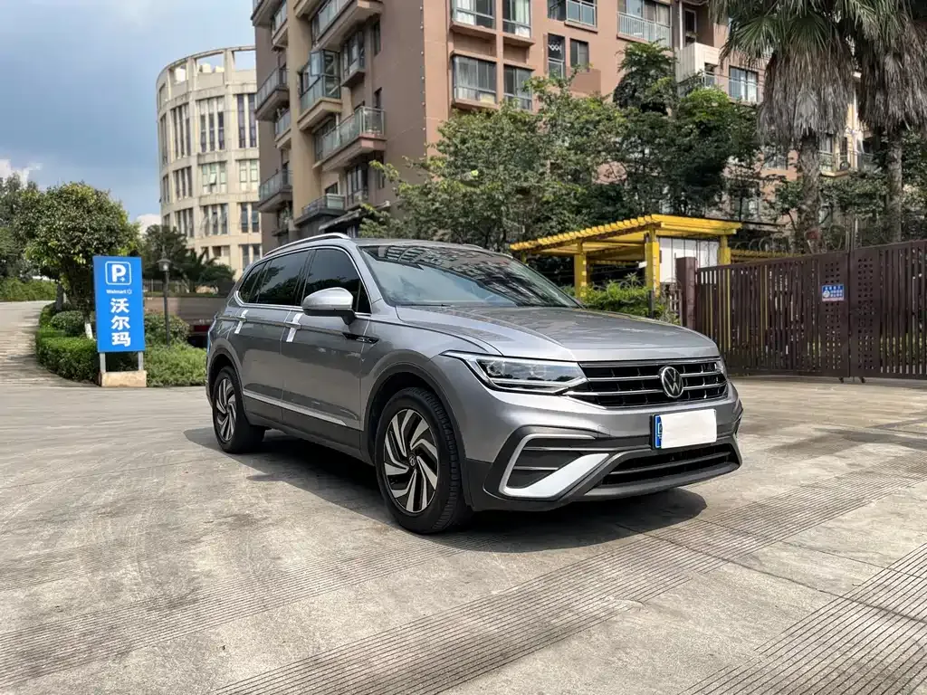 [object Object] Tiguan L 2023 из CN, фото 9