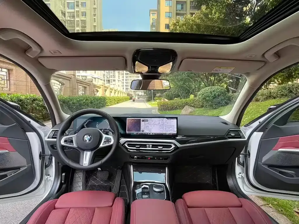 BMW 3 Series 2024 из CN, фото 8